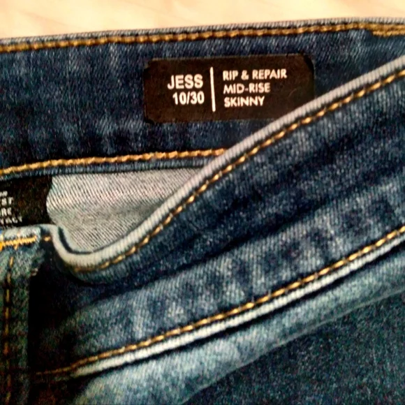 Buffalo David Bitton Rip & Repair Mid-Rise Skinny Jeans - Picture 4 of 8
